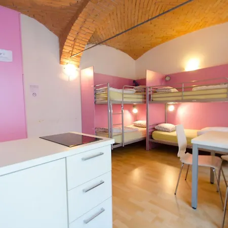 H2o Hostel
