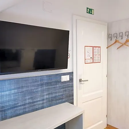 Hostel H2o