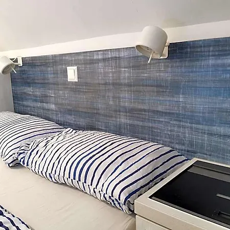Hostel H2o *