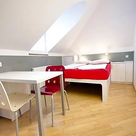 H2o Hostel